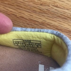 Toms Shoes - Infant Toms crib shoes! Toms Shoes - Infant Toms crib shoes!
